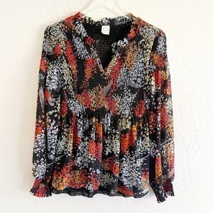 Anthropologie Akemi + Kin Adria Smocked top Floral Blouse Size Medium